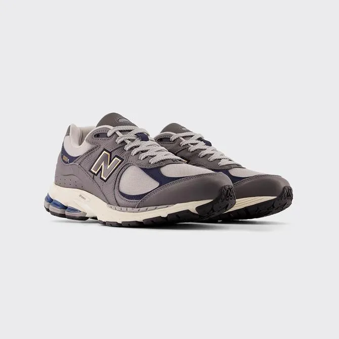 02518 New Balance 2002