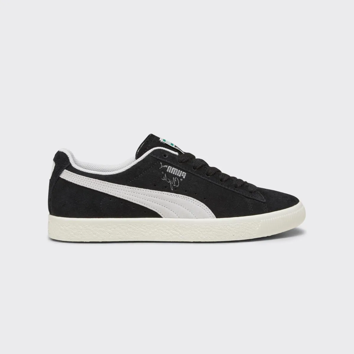 02587 Puma Clyde Hairy Suede