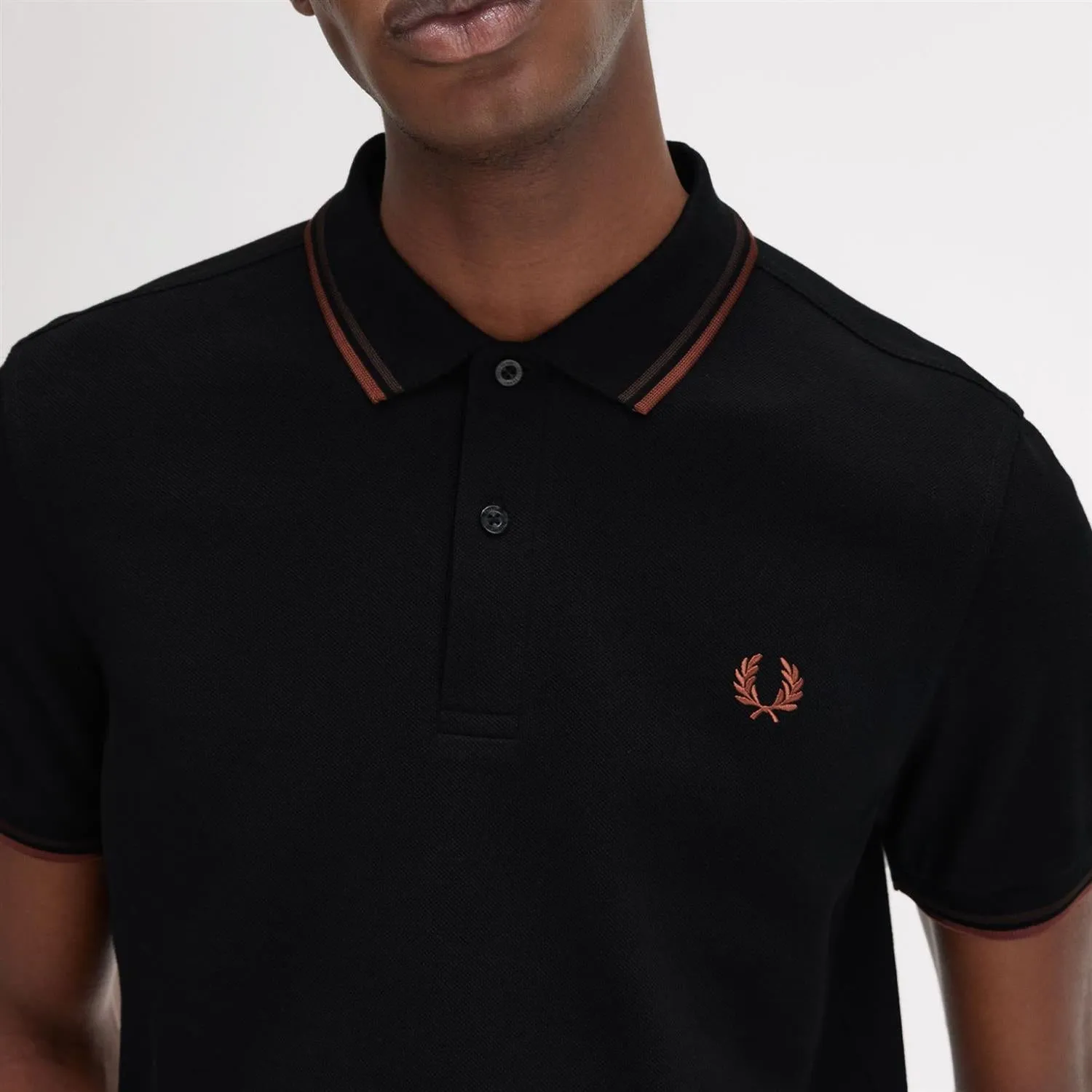 06696 Fred Perry Twin tipped Fred Perry shirt Whisky