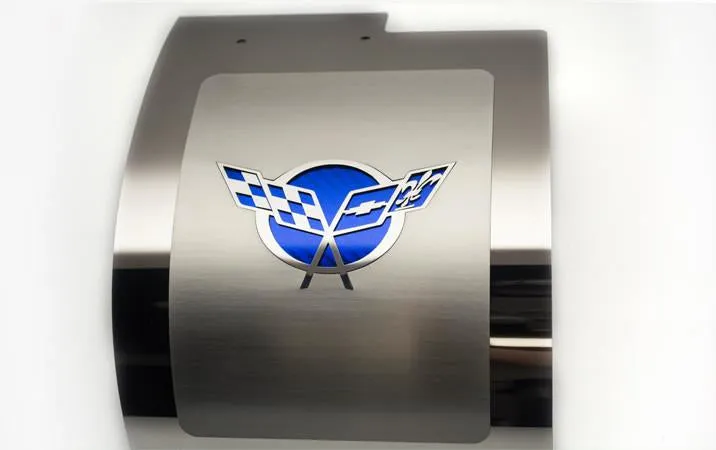 1997-2004 C5 Corvette - Deluxe Alternator Cover w/Crossed Flags Carbon Fiber Vinyl Inlay - Polished and Brushed Finish