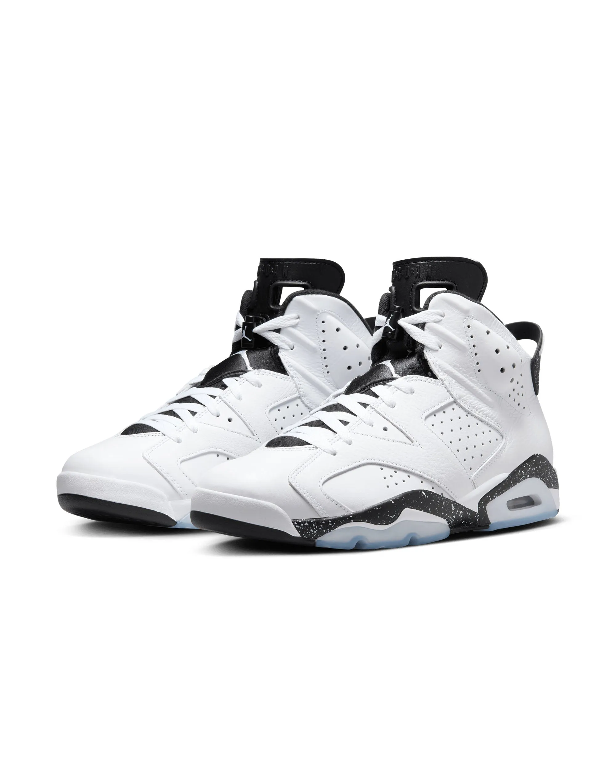 Air Jordan 6 Retro - White / Black