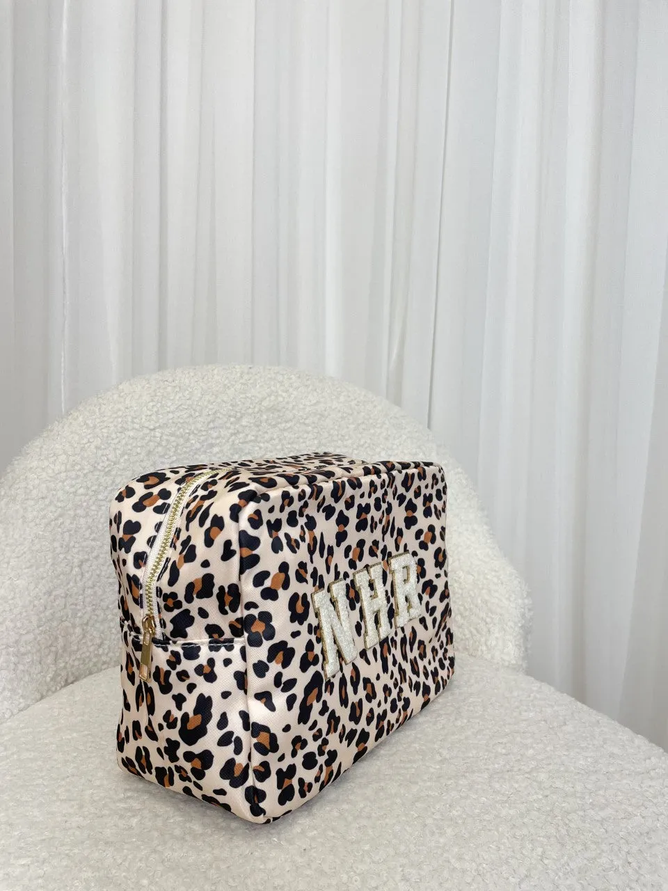 Aurora Large Nylon Pouch / Leopard