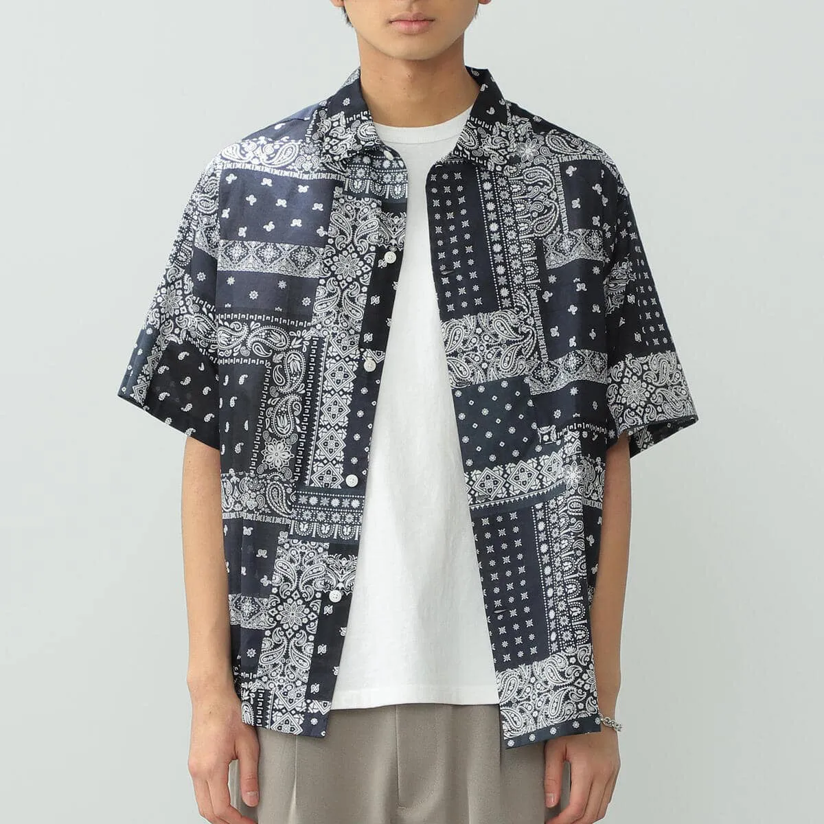 BEAMS DOT Vintage Style Bandana Overshirt