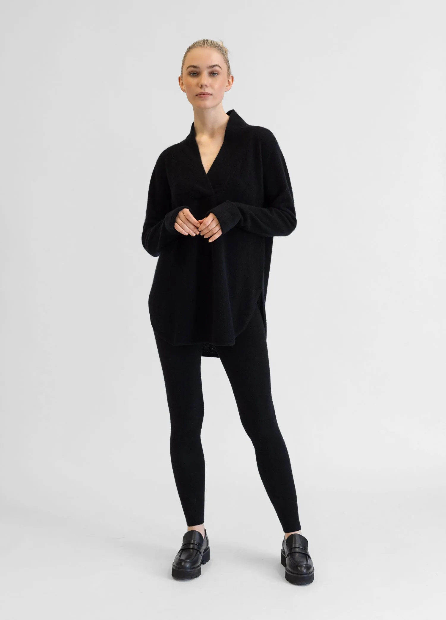 Cashmere sweater “Ida" - black