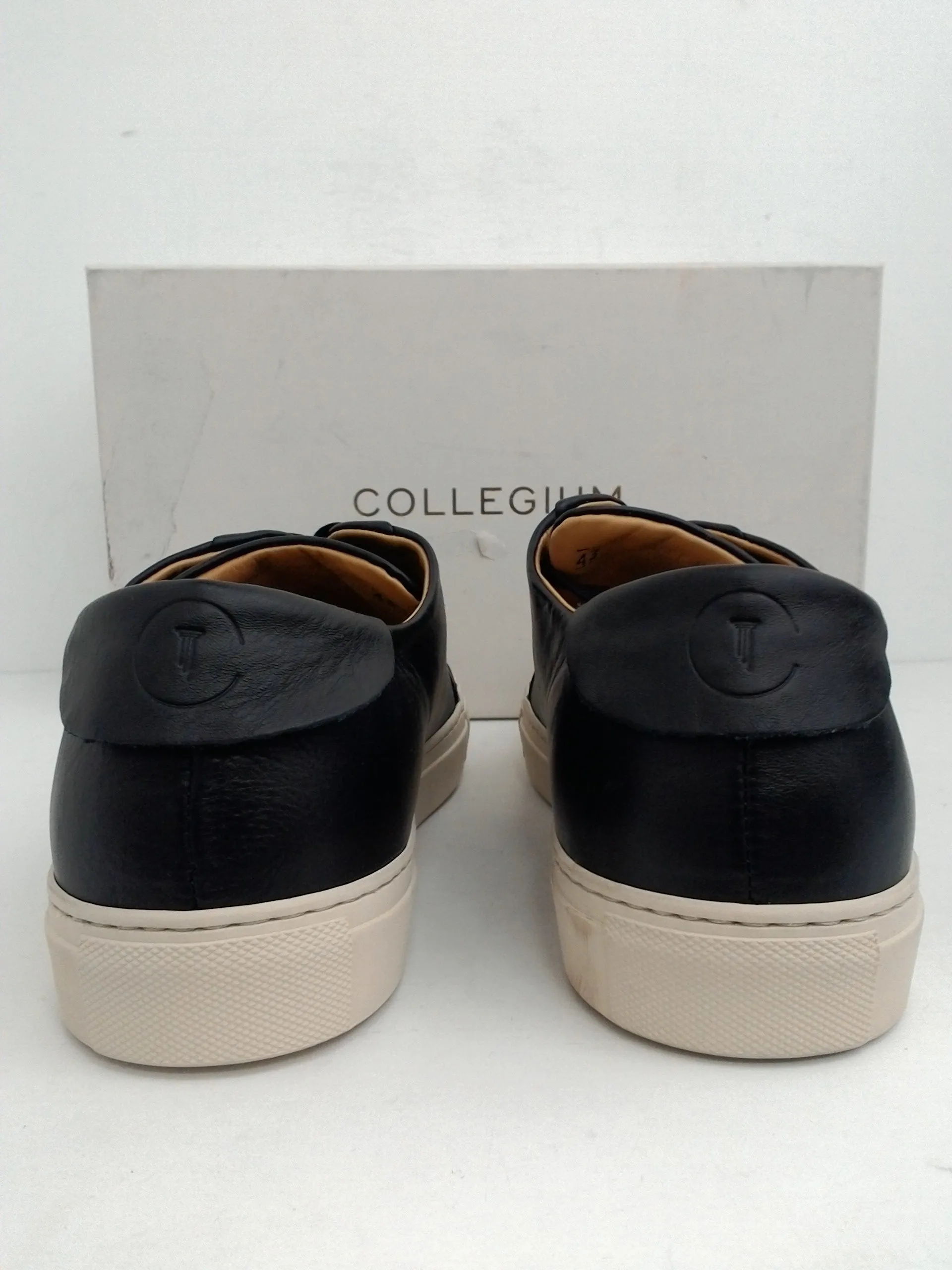 Collegium Men's Classic Pillar Leather Low-Top Sneakers Size 10.5 M