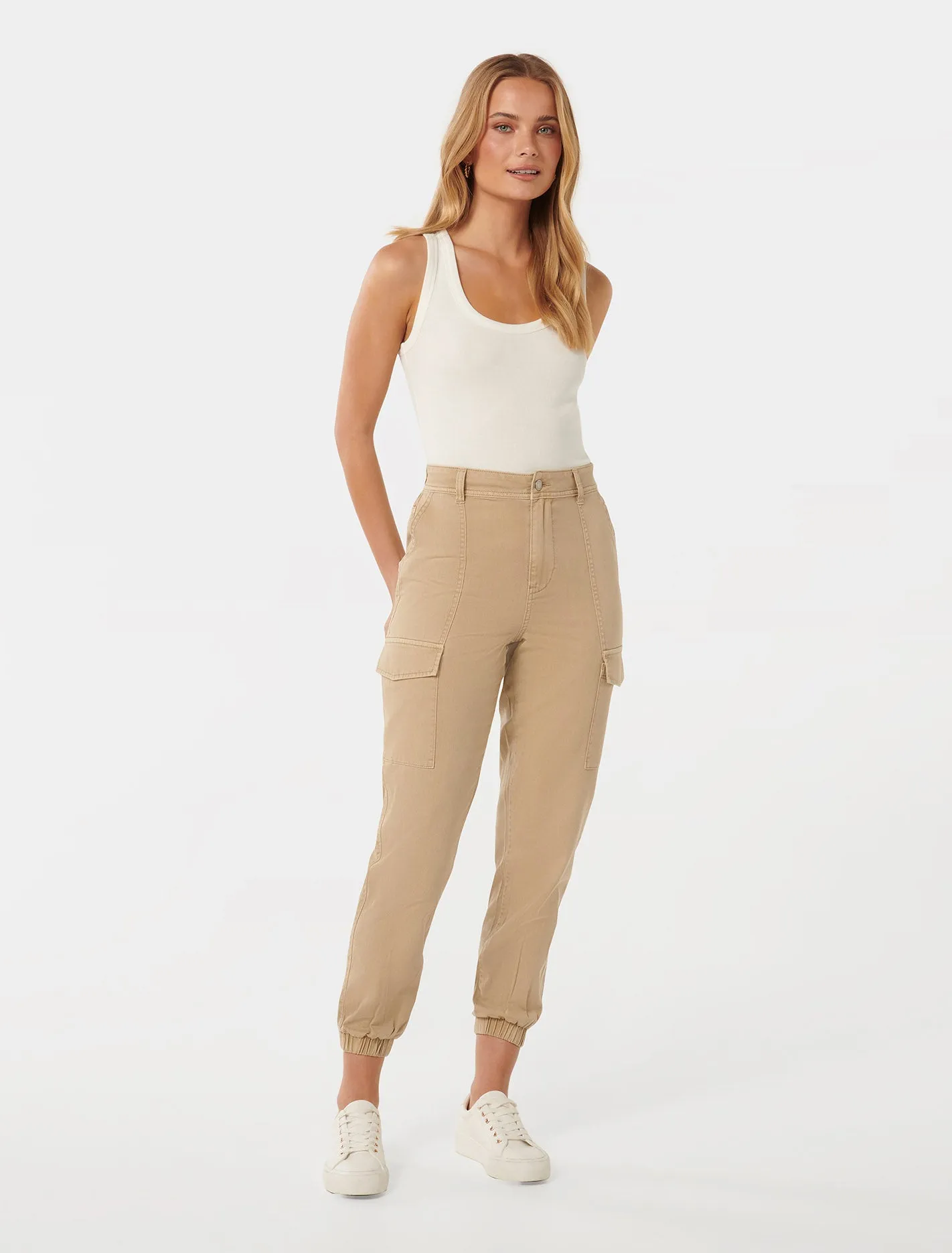 Darcy Cuffed Cargo Pant Jeans