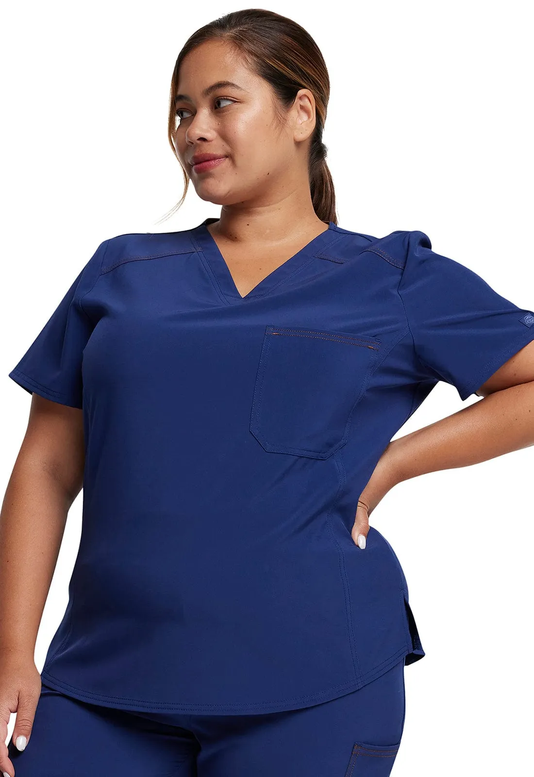 Dickies Riveting  Tuckable One Pocket V-neck Scrub Top DK748