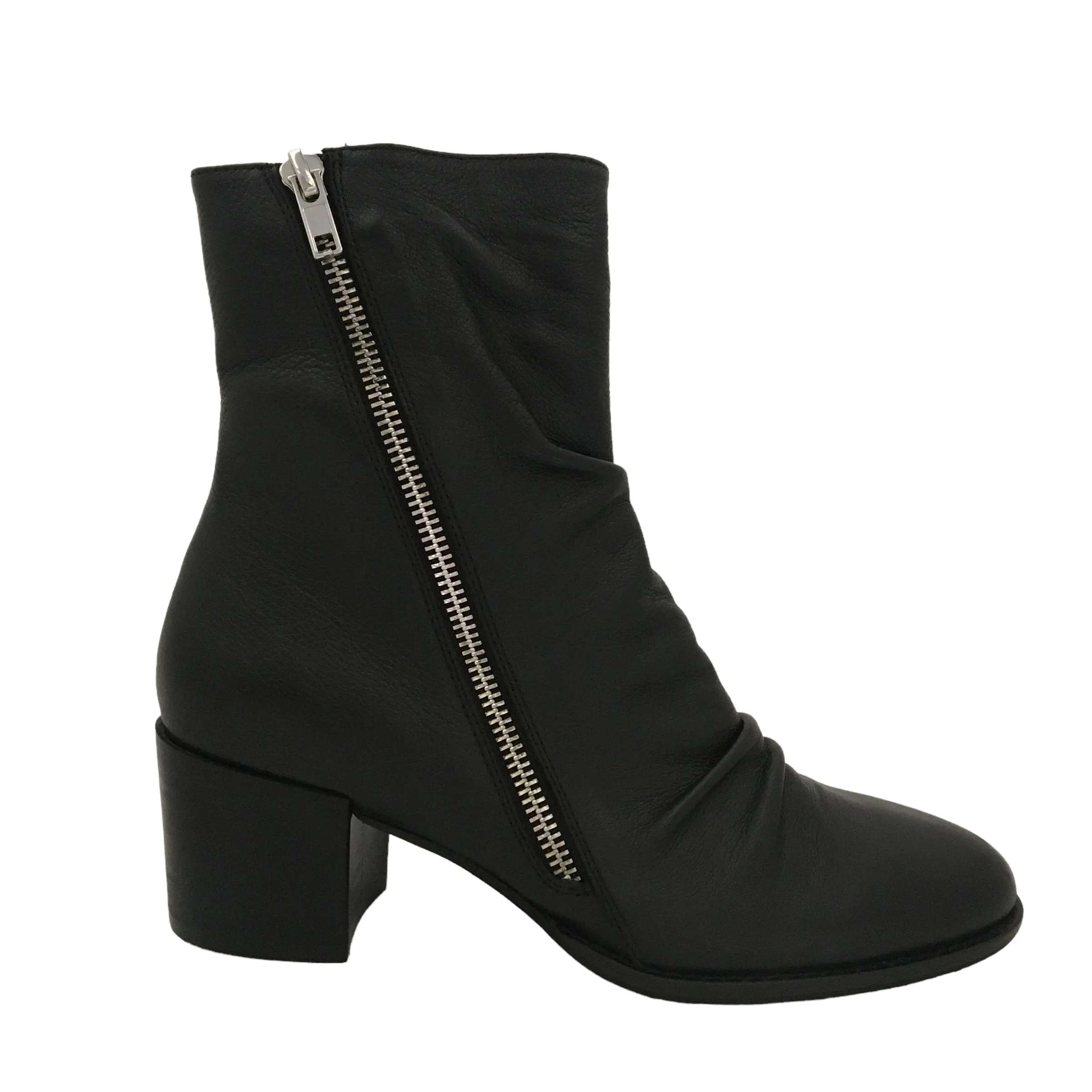 Django & Juliette Mannuel Tan ~ Cappuccino ~ Black ~ Leather Boot