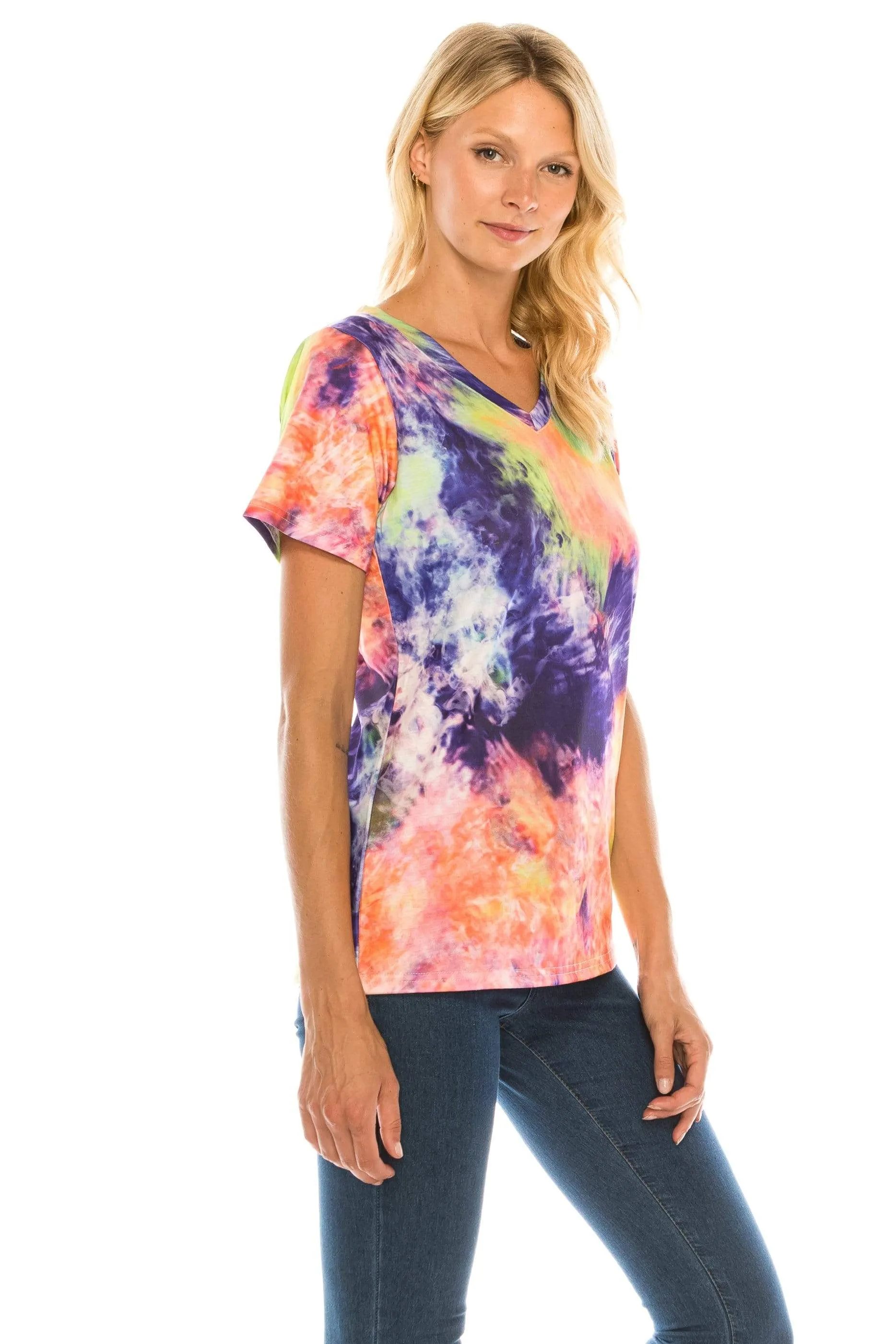 Haute Edition Women's V Neck Tie Dye Prints Tee