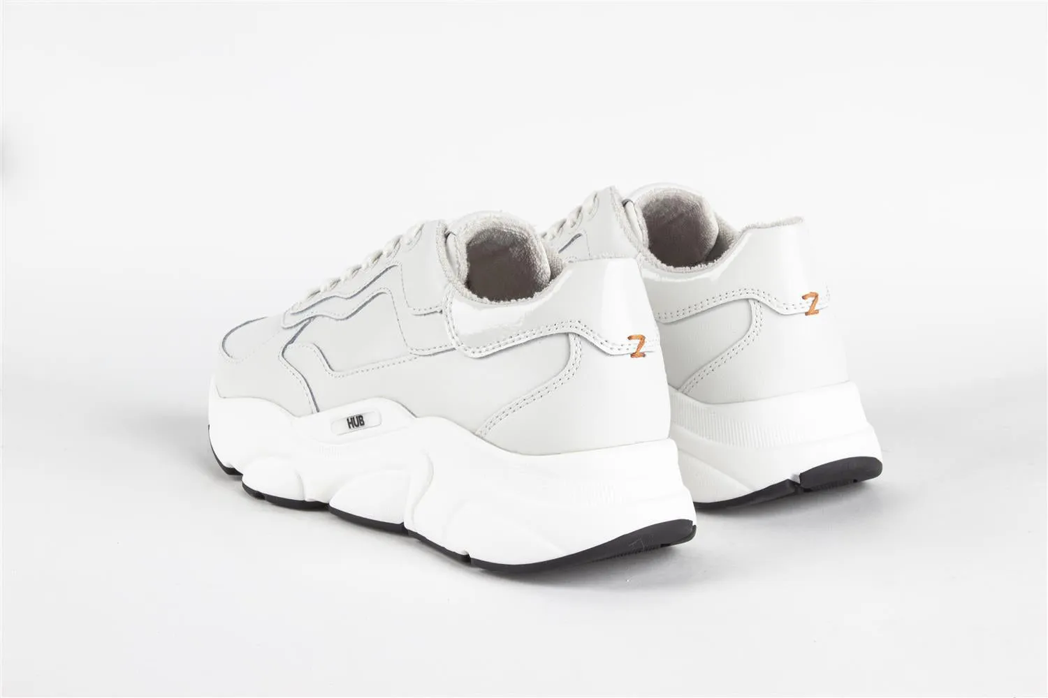 Hub Rock  Off White /Black