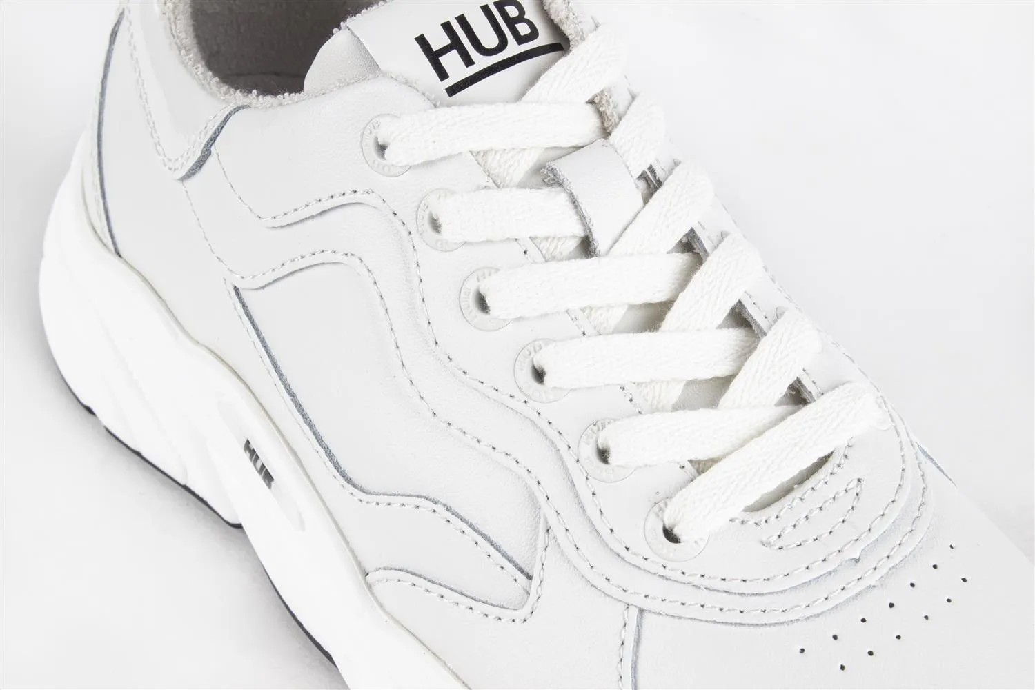 Hub Rock  Off White /Black