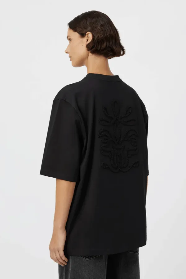 Iwan Embroidery Tee Black