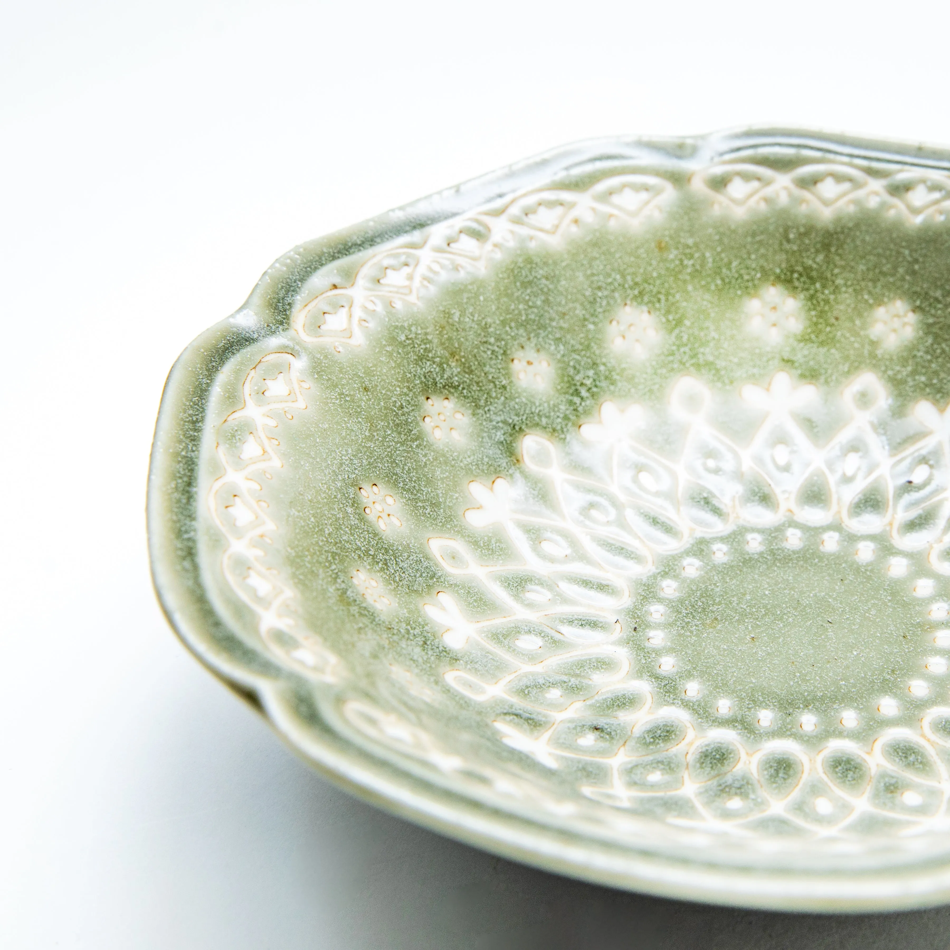 La Dentelle Wide Bowl