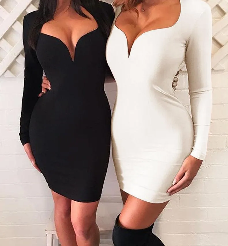 LONG SLEEVE LOW-CUT BODYCON DRESS