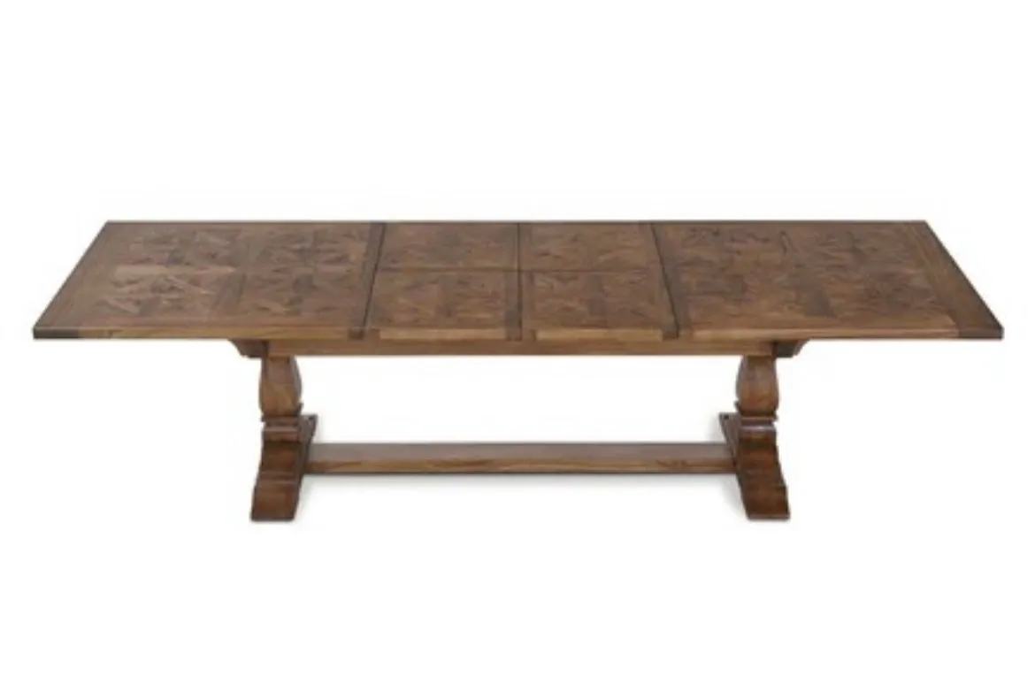 Nantucket Hampton Extendable Dining Table