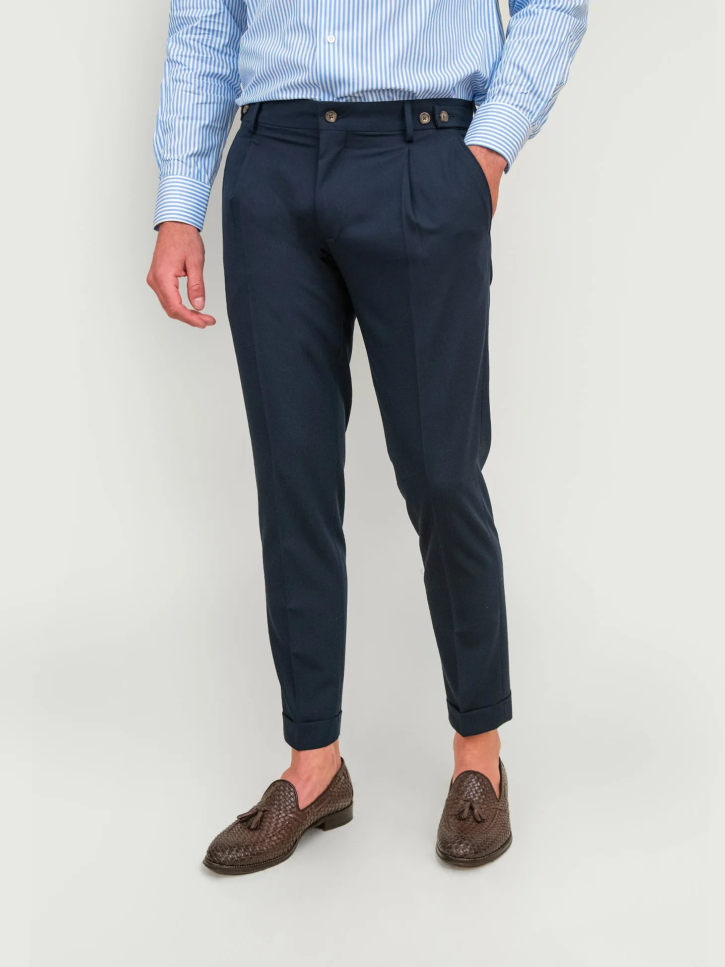 PANTALONE ELEGANTE CON BOTTONI BLU