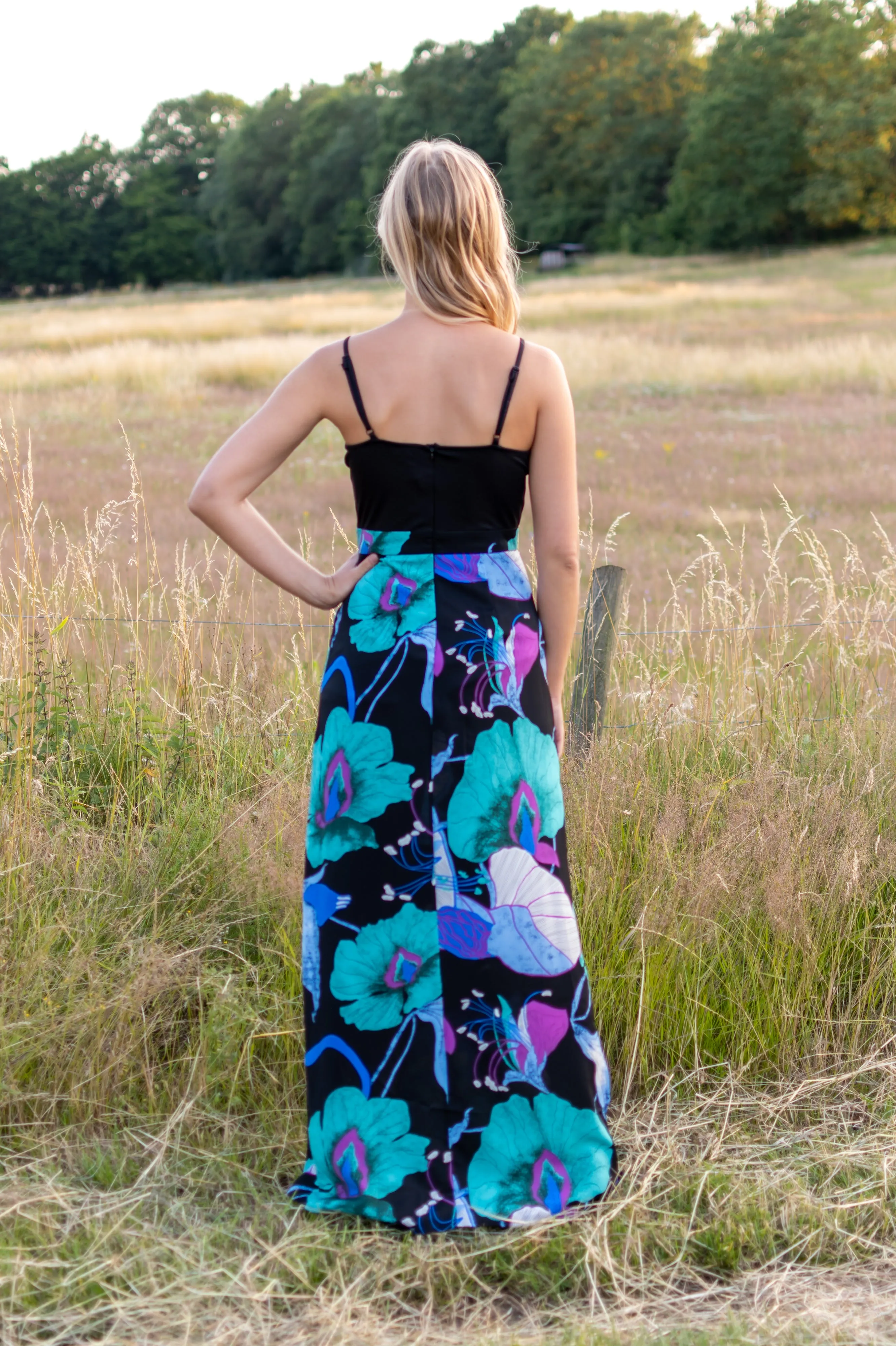 Perfection Dress - Black & Turquoise (alleen online te koop, niet in de winkel)