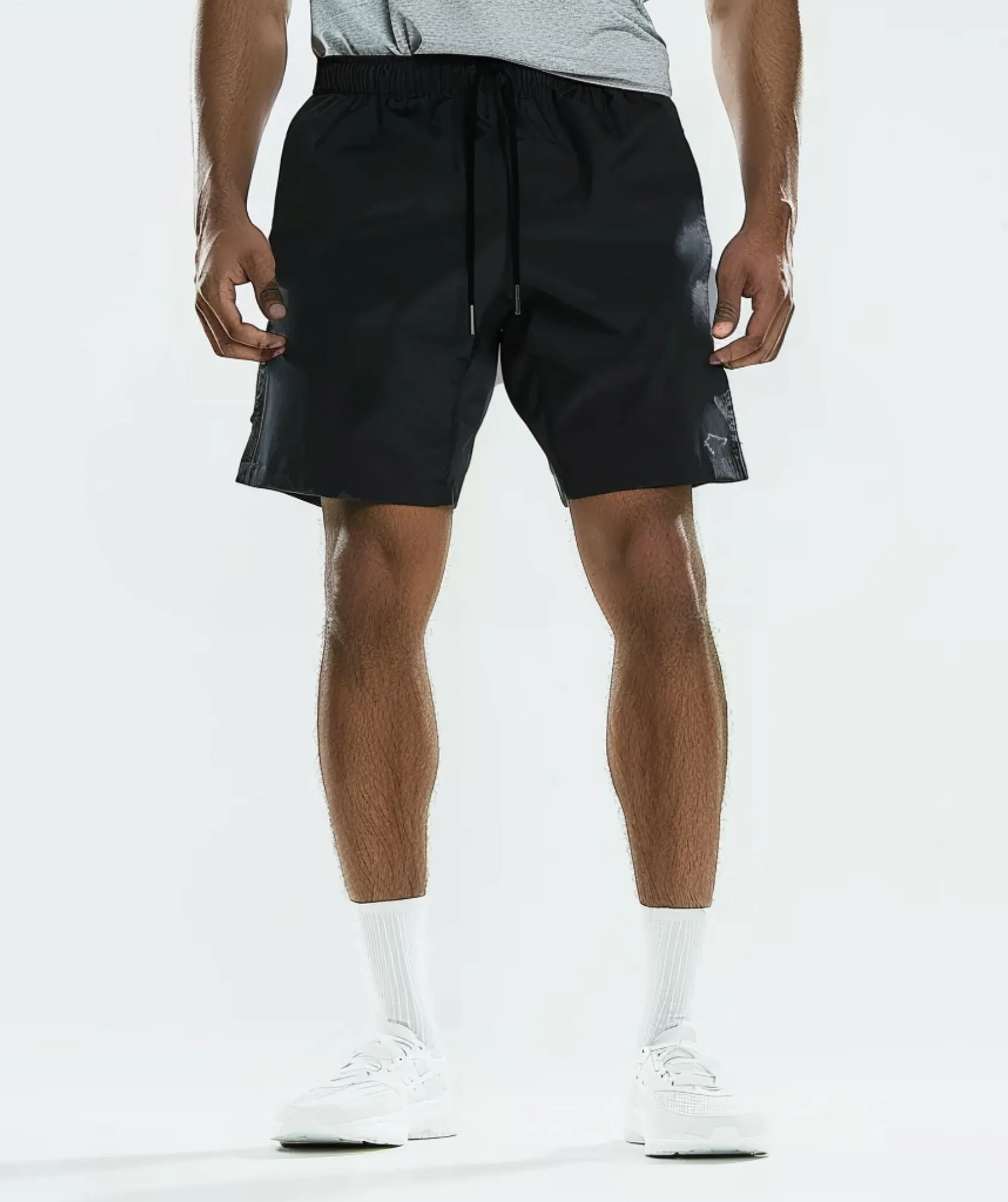 Pinnacle Shorts - Black