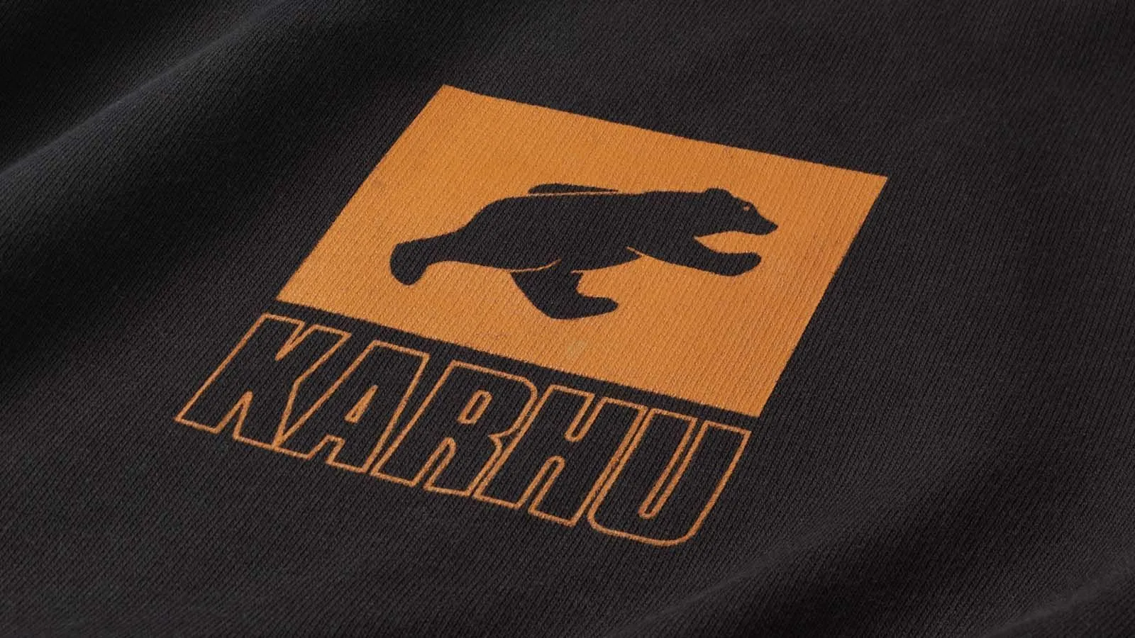 SPORT BEAR LOGO SWEATSHIRT - JET BLACK / DESERT SUN