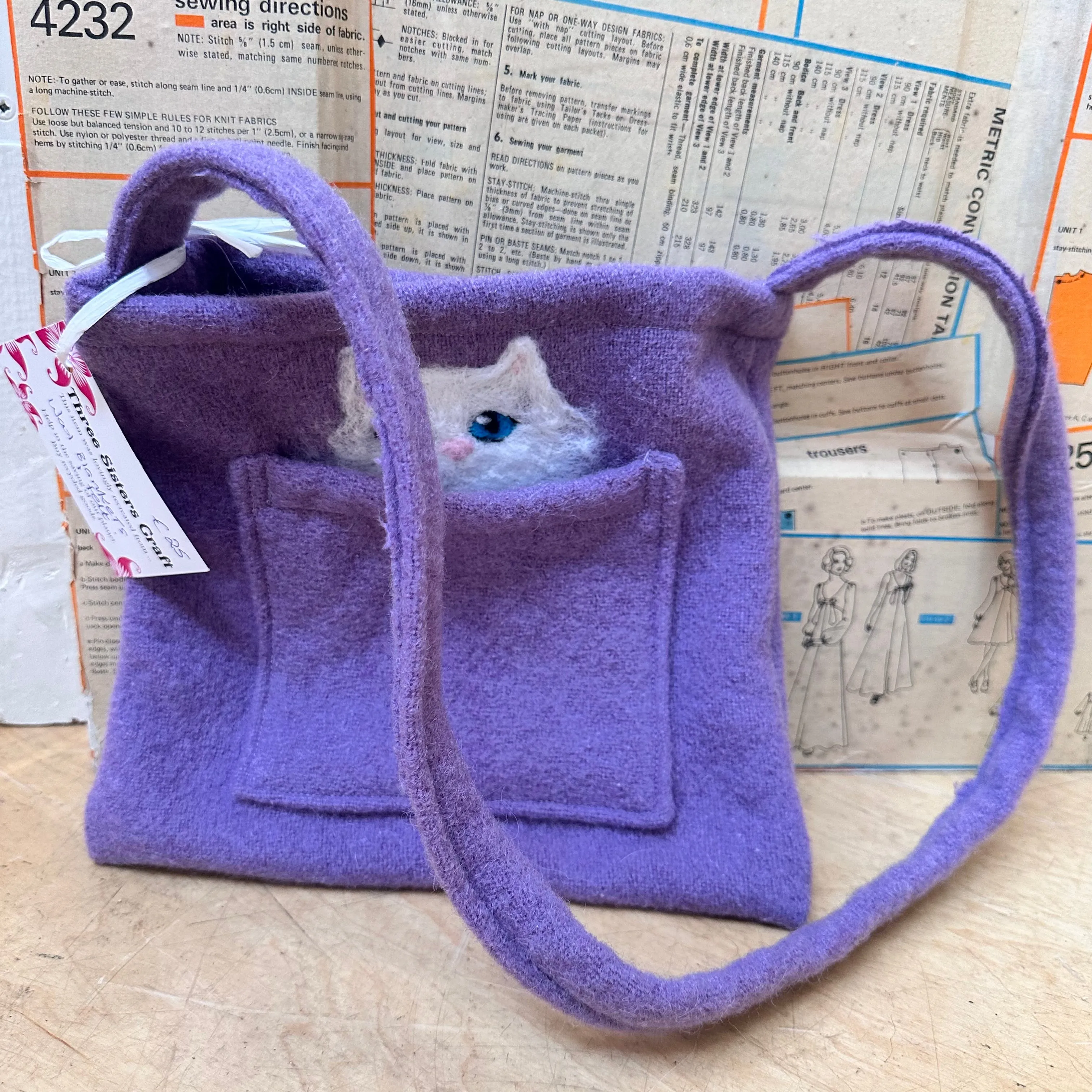 Three Sister's Felt Bag With Cat