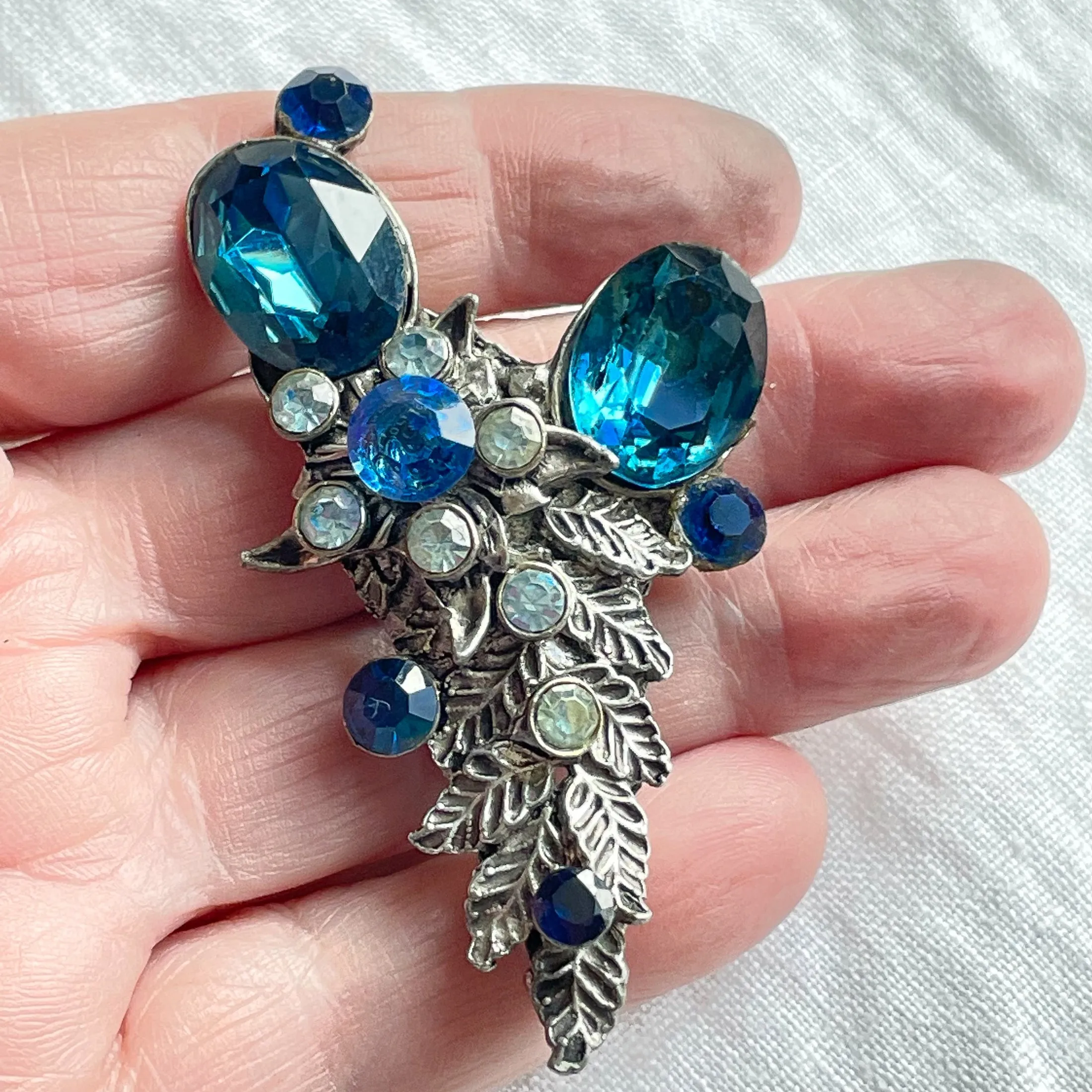 Vintage 40s Blue Rhinestone Crystal Brooch, Pot Metal Floral Brooch