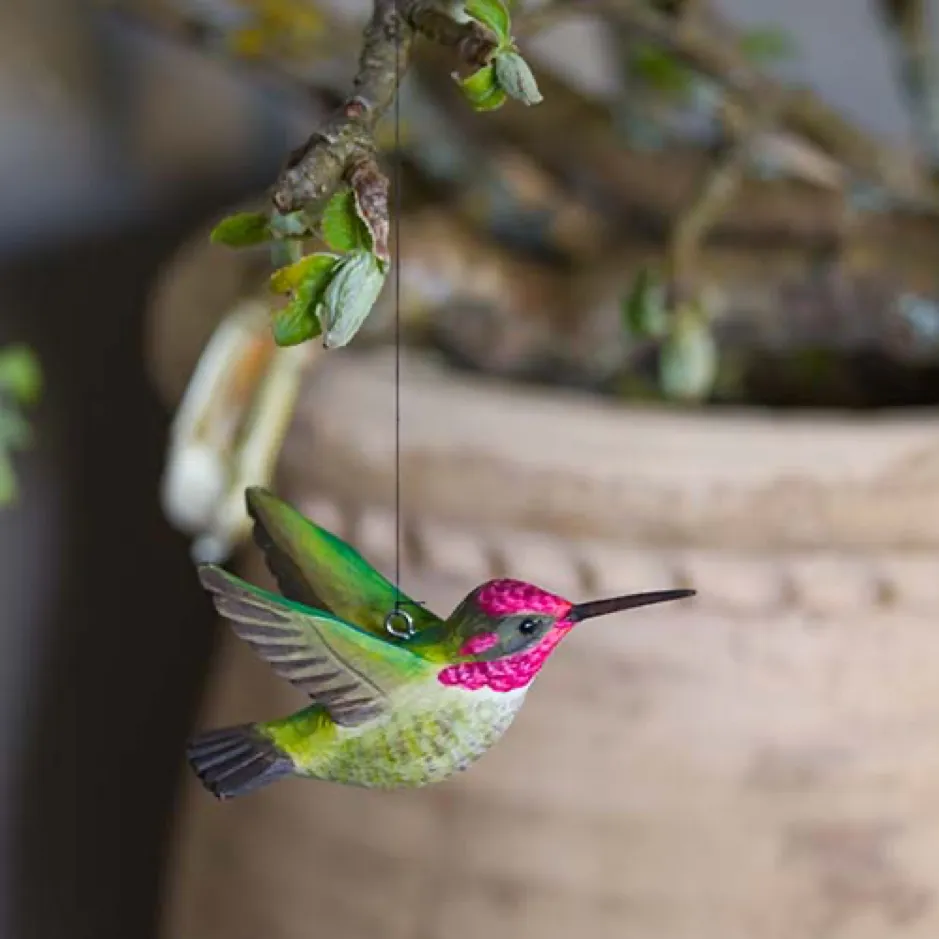 Wildlife Garden Decobird Carved Wooden Figure of Humming Birds in Flight